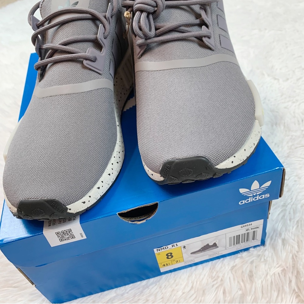 Adidas original NMD R1 Shoes athletic sneakersTrace Grey/Cloud White/Core‎ Black - Picture 6 of 13